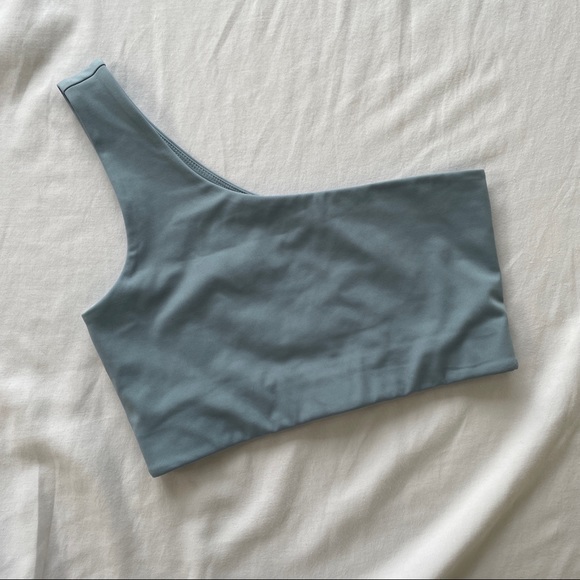 Girlfriend Collective x Net-a-Porter Limited Bianca Single Strap Sports Bra - Picture 3 of 5